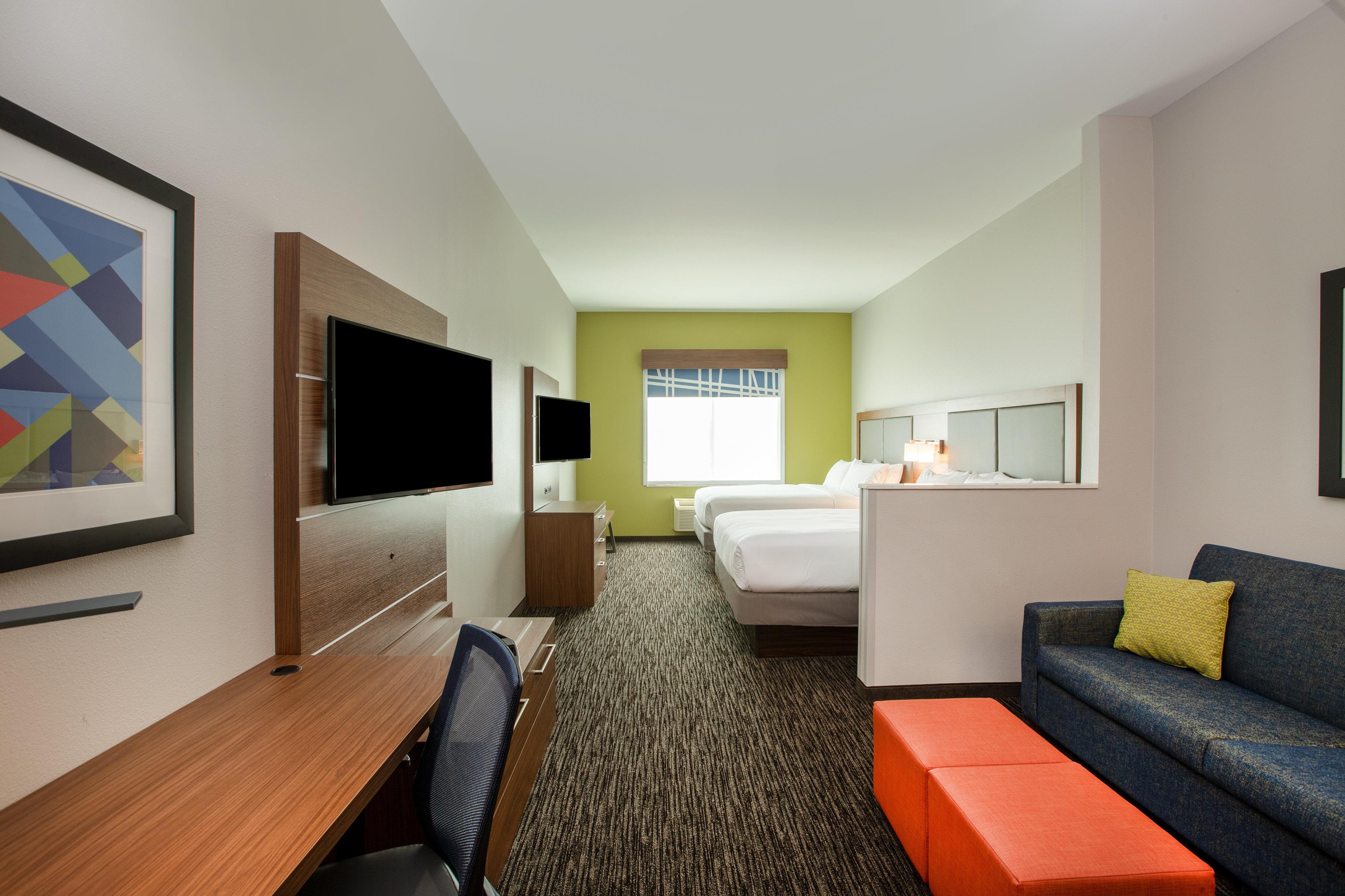 Holiday Inn Express Hotel & Suites Columbus By Ihg Exterior photo