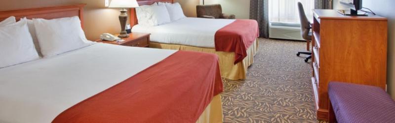 Holiday Inn Express Hotel & Suites Columbus By Ihg Exterior photo